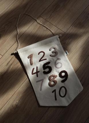 Панно з цифрами декор у дитячу розвиваюча іграшка