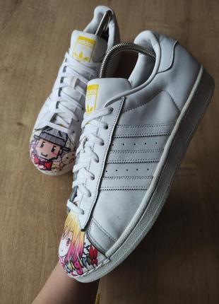 Крутые фирменные мужские кожаные кеды кроссовки adidas , оригинал ,р.46