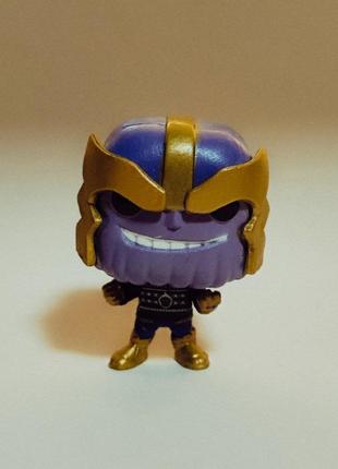 Фігурка героя marvel funko pop! marvel holiday - thanos (святковий танос)