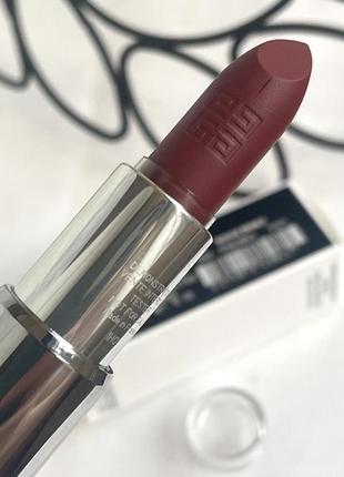 Оригінал. матова помада givenchy شنط كلاتش للنساء من Givenchy 👉🏻відтінок 17 rouge erable