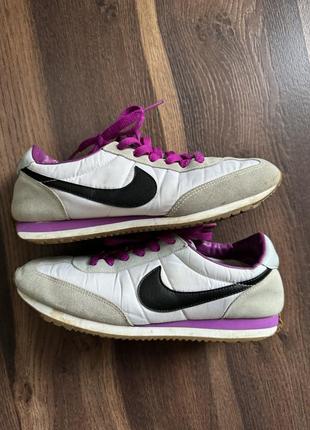 Женские кроссовки nike 37,5 размер (23,5 см)