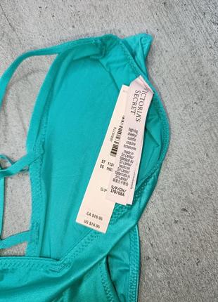 Дерзкие трусики cheeky с высоким вырезом и ремешками сзади. very sexy. victoria’s...