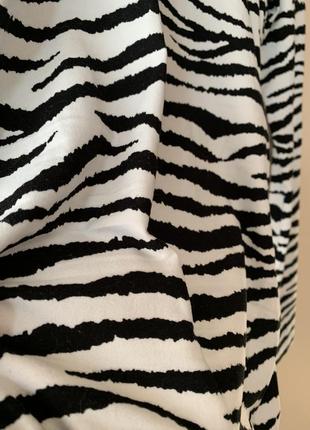 Трендова сукня на завʼязках принт зебра4 фото