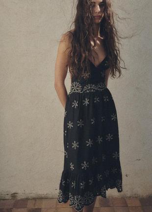 Сукня міді з контрастною прорізною вишивкою від zara, розмір 2xl3 фото
