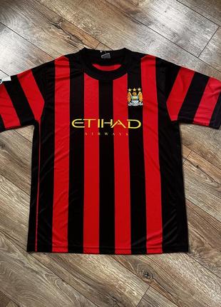 Мужская футбольная футболка