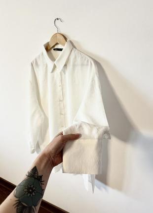 Белая рубашка с разрезами по бокам от zara🌿1 фото