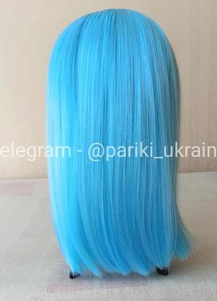Коротка кольорова перука, каре, блакитна, нова, термостійка, з чубчиком, парик2 фото