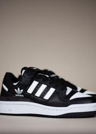 Adidas forum 84 low black and white4 фото