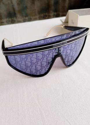 Солнцезащитные монограммные очки christian dior2 фото