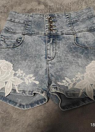 Голубые,джинсовые шорты для девочки 13-14 г