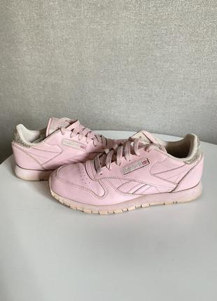 Кроссовки розовые reebok размер 35 / стелька 23 см