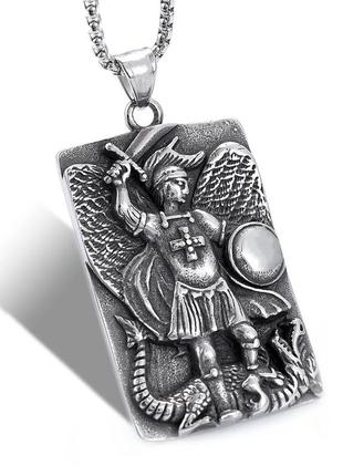 Ланцюжок з підвіскою у вигляді воїна