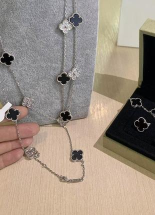 Підвіска довга чорно-біла та сріблястий колір, багато елементів/елегантні та стильні прикраси конюшини