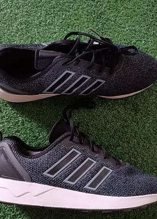 Нові чоловічі кросівки adidas s76386