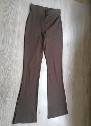 Штани кльош