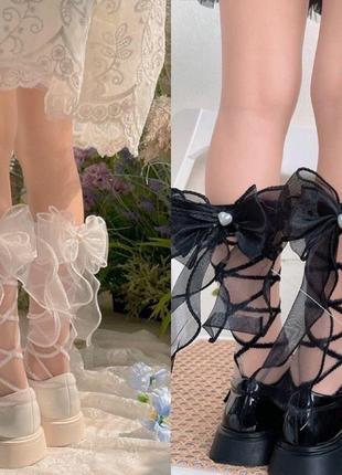 Шкільні гольфи з бантом позаду