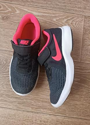 Кросівки nike