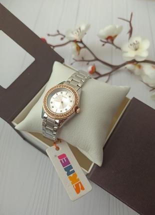Годинник оригінал жіночий skmei, оригинал, топ, срібний циферблат, часы женские, класик3 фото