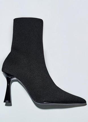 Черевики, чоботи чулки zara