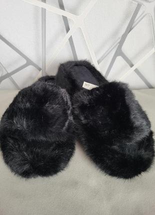 Меховые тапочки на платформе