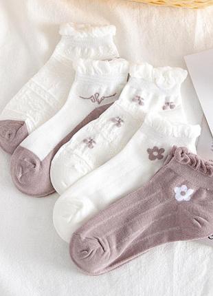 1 пара бавовняні  шкарпетки з вишивкою, розмір 36-40