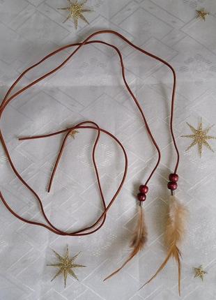 2 шкіряні ремешки.