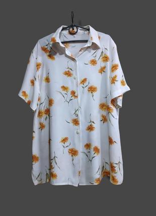 Красива віскозна блуза на гудзиках