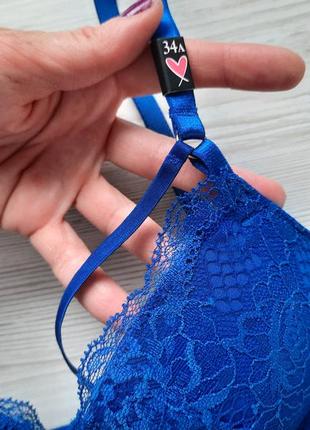 Синий комплект белья бюстгальтер пуш-ап трусики со стрипами victoria's secret 34a s кружевной 75а6 фото