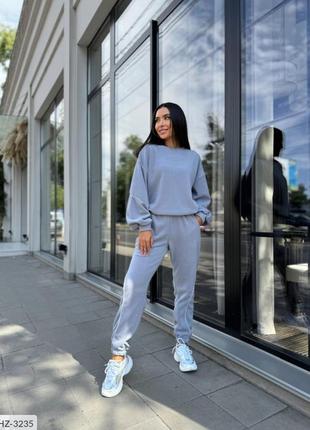 Спортивний костюм жіночий