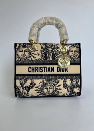 Класична жіноча сумка в стилі діор dior lady