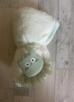 Новий махровий рушник для лиця