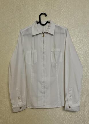 Біла сорочка / блузка anne klein із золотою фурнітурою