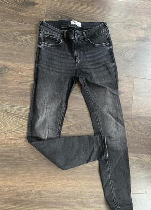Джинси zara
