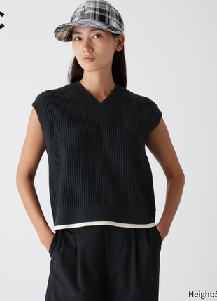 Жилет uniqlo
