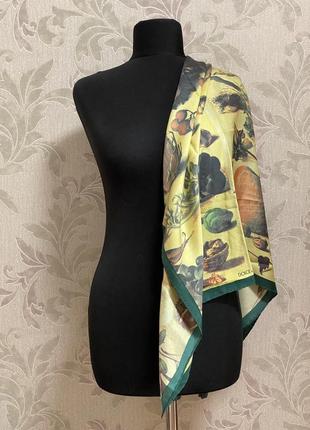Dolce & gabbana vintage (italy) шелковый платок