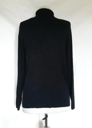 Жіночий чорний светр2 фото