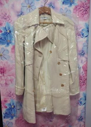 Пальто деми. подарок при любой покупке одного товара из страницы