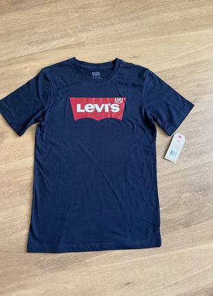 Новая футболка levis 13-15 лет5 фото