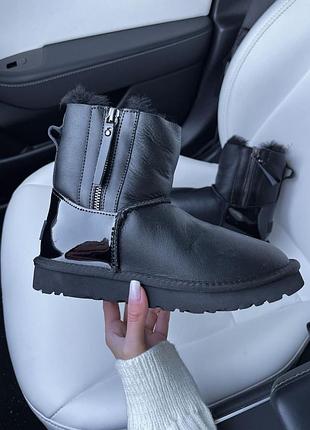 Уг шкіряні уггі із змійкою ugg zip mini black leather lacquer 2 zip