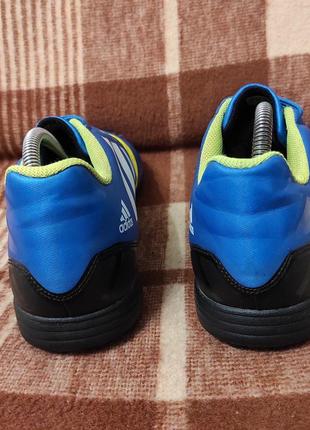 Оригінальне футбольне взуття сороканожки adidas3 фото
