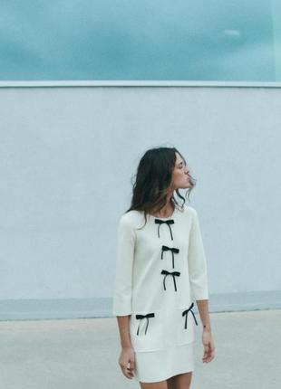 Коротка сукня біла з бантиками zara new