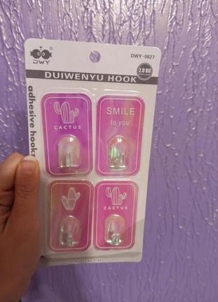 Стильні універсальні гачки хамелеон