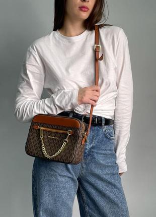 Сумка michael kors jet set large logo crossbody bag brown