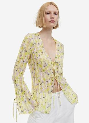 Блуза з нової колекції h&m,p. s