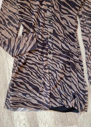 Трендовое мини платье, сарафан сетка в анималистический/тигровый принт stradivarius, p.xs/s2 фото