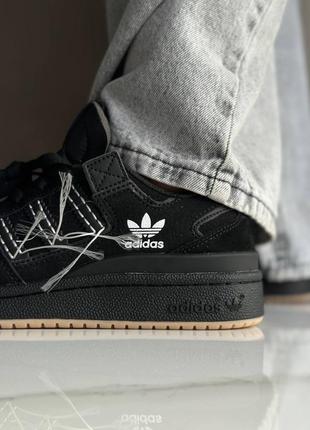 Жіночі кросівки adidas forum5 фото