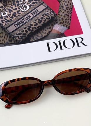 Круті сонцезахисні окуляри в стилі 90-х, колір леопардовий6 фото