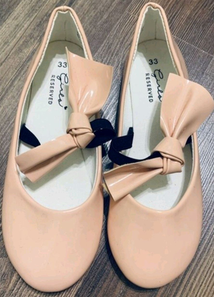 Туфлі (чешки) на дівчинку reserved girl. стан нових!