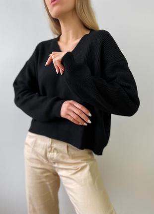 Чорний светр пуловер оверсайз 2