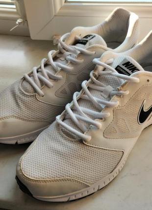 Кросівки для бігу nike downshifter 6 684658-100 оригінал розмір 47.5 см 31 білі стан ідеальний